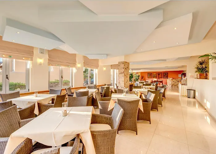 Sunrise 4* Azolimnos