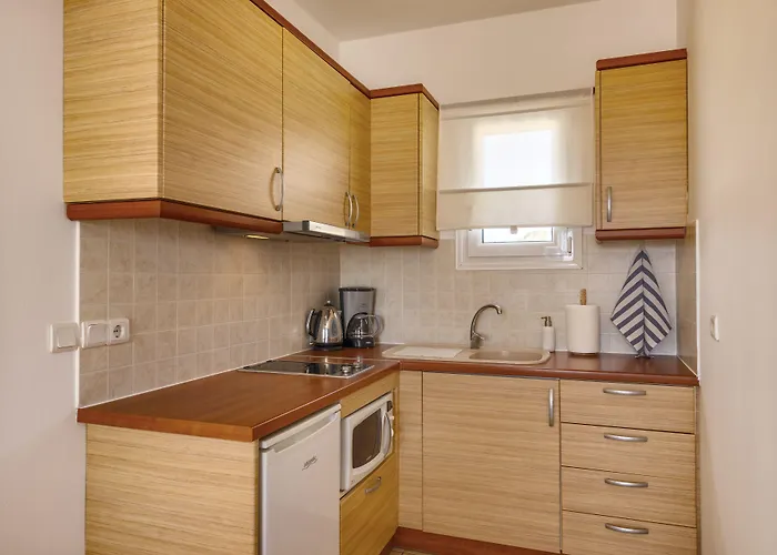 Sunrise 4* Azolimnos