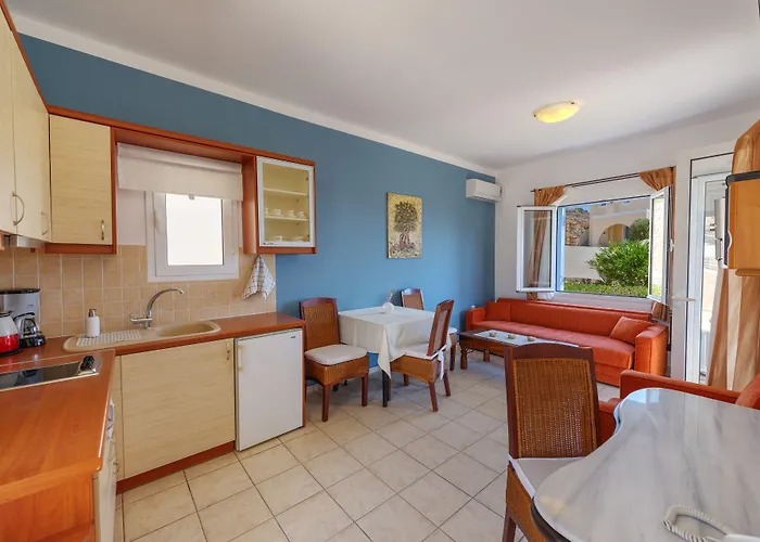 Apartahotel Sunrise Azolimnos