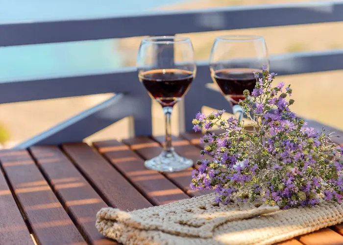 Sunrise Apartahotel Azolimnos